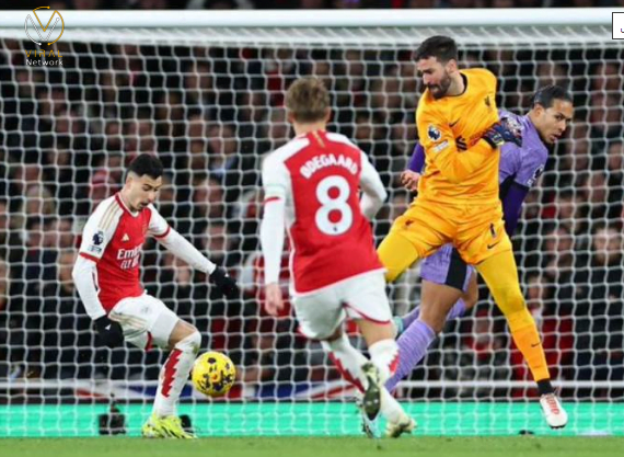 ارسنال يقسو على ليفربول بثلاثية