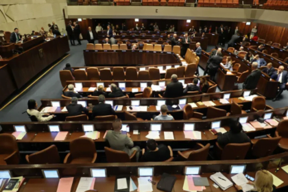 تصاعد التوترات في الكنيست بسبب النقاش حول أزمة الإنجاب