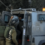 اعتقال شاب بلدة علار على يد القوات الاسرائيلية في منطقة طولكرم