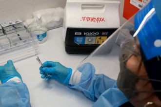 تسجيل أول حالة وفاة بفيروس جدري ألاسكا وتحذيرات من انتقال العدوى