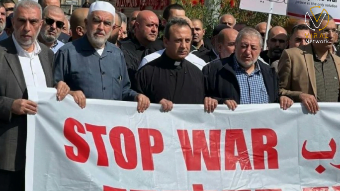 مظاهرة حاشدة في كفر كنا تدين الحرب وتدعو إلى وقف التجويع في غزة