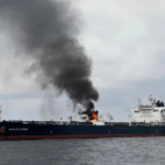 الجيش اليمني يستهدف سفينة إسرائيلية في مياه المنطقة