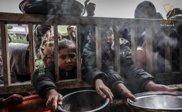 تأخر وصول أول سفينة مساعدات إلى ميناء غزة