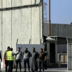 بالأسماء الاحتلال يفرج عن 65 معتقلًا من سجونه في قطاع غزة