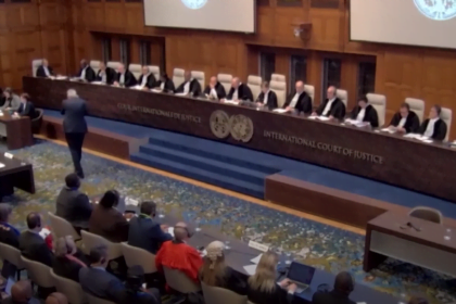 الأونروا تناشد إسرائيل بالموافقة على دخول المساعدات الغذائية إلى القطاع