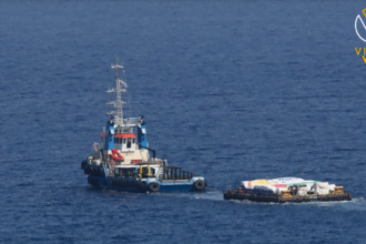 شحنات غذائية تتجه من قبرص إلى غزة