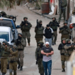 الاحتلال يعتقل 35 فلسطينياً من الضفة الغربية