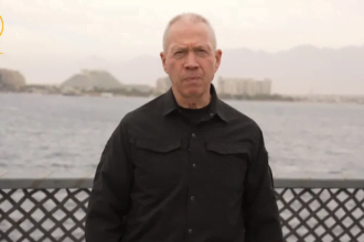 بعد سحب القوات وزير الدفاع الإسرائيلي يلمح إلى تحرك عسكري جديد