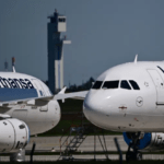 هولندا تغلق سفارتها في إيران وتعلق شركات الطيران رحلاتها