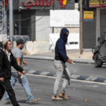 استشهاد شابين على يد مستوطنين في قرية عقربا