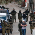 الضفة الغربية تشهد حملة اعتقالات فجر اليوم