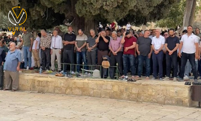 30 ألف مصلي في صلاة الجمعة بالمسجد الأقصى