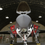 قصف جوي يستهدف مطار الحديدة