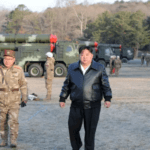 تجربة صاروخية بإشراف الزعيم الكوري الشمالي