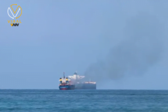 إستهداف سفينة نفط بصاروخ قرب سواحل اليمن