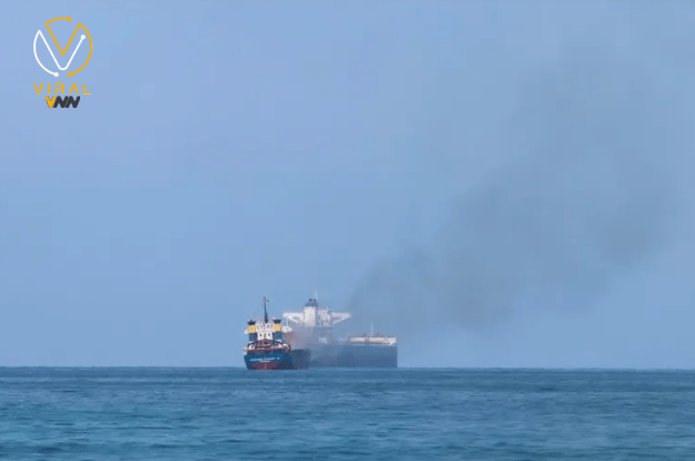 إستهداف سفينة نفط بصاروخ قرب سواحل اليمن