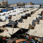 أكثر من 800 ألف شخص يتركون رفح في فترة أسبوعين