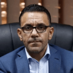 الاحتلال يواصل منع محافظ القدس من الوصول إلى الضفة الغربية