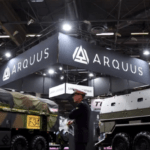 فرنسا تقيد مشاركة الشركات الإسرائيلية في معرض الأسلحة