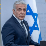 لبيد يشدد على ضرورة تنفيذ صفقة التبادل