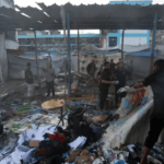 الاحتلال يستهدف مدرسة تستضيف نازحين في النصيرات