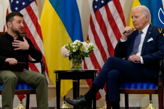 بايدن يقدم اعتذارًا رسميًا لزيلينسكي عن الـ6 أشهر القاتلة