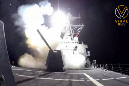 الحوثيون يعلنون استهداف سفينة في مياه البحر الأحمر