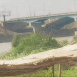 هدم جسر الحلفايا الرابط بين بحري وأم درمان