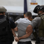 القوات الإسرائيلية تعتقل 22 فلسطينياً في الضفة الغربية