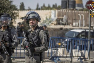 الاحتلال يزيد من إجراءاته العسكرية ويمنع دخول العشرات إلى المسجد الأقصى