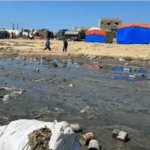 إيقاف الخدمات الصحية في محطات الصرف ببلدية دير البلح