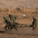 مقتل ضابط إسرائيلي في انفجار قنبلة بقطاع غزة