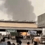 ميناء الحديدة يعود للعمل رغم القصف الإسرائيلي المتواصل