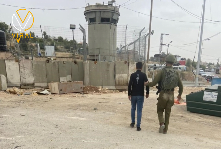 اعتقال 25 فلسطيني في الضفة