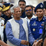 وصول رئيس وزراء جديد لتولي مقاليد الحكم المؤقت في بنغلادش