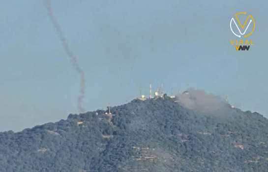 حرائق تشتعل في جبل ميرون نتيجة إطلاق صواريخ من الأراضي اللبنانية