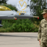 زيلينسكي يقيل قائد القوات الجوية الأوكرانية