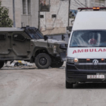 جنود الاحتلال يعتدون على مسعفين في جنين