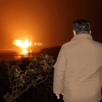 كوريا الشمالية تجري تجربة صاروخ باليستي غير محدد