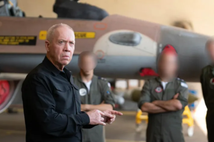 غالانت يتفقد القوات العسكرية تمهيداً لاجتياح لبنان