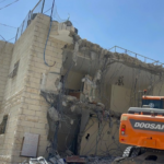 الاحتلال يصدر إخطارات هدم واستدعاءات بالقدس