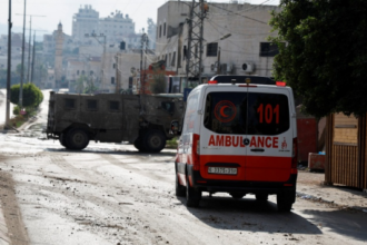 الاحتلال يطلق النار على شاب شمال طولكرم ويصيبه