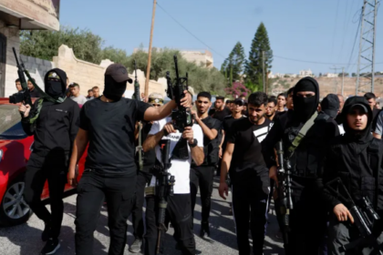 اعتقال مقاومين فلسطينيين من قبل أجهزة أمن السلطة في طوباس