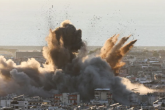 غارات إسرائيلية تودي بحياة 10 مواطنين في مناطق مختلفة بلبنان