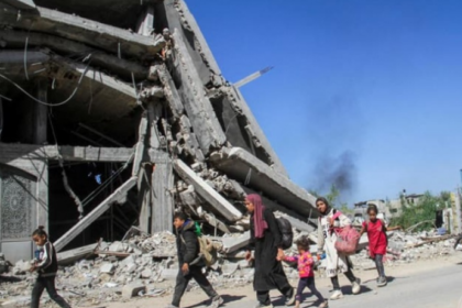 استشهاد 23 شخص منذ الفجر بغارات على غزة