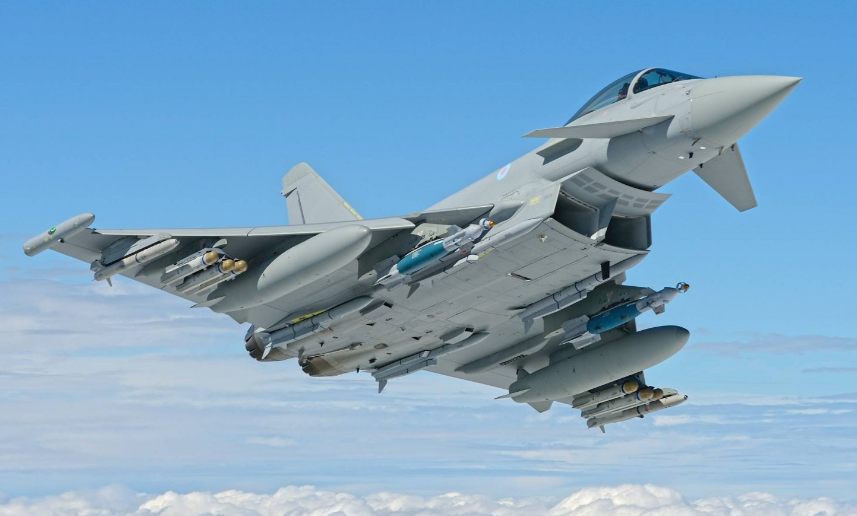 رصد طائرة عسكرية روسية في محيط المجال الجوي البريطاني