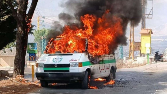 غارات إسرائيلية تستهدف مسعفين في لبنان