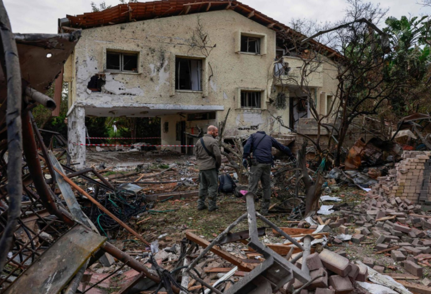 حزب الله يعلن قصف مستوطنة شتولا