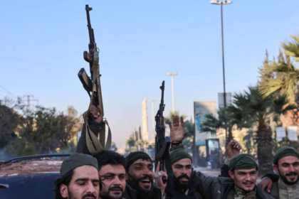 غارة جوية تستهدف حلب وتوقع 16 شهيد