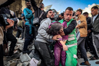 استشهاد أربع نساء إثر غارة جوية على منزل في شمال غزة